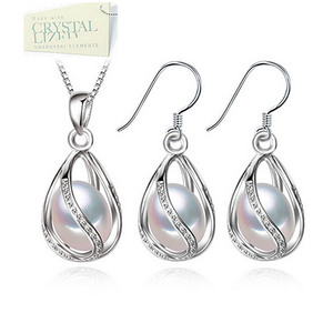Stunning Sterling Silver Drop Freshwater Pearl and Swarovski Crystals Set