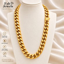 Load image into Gallery viewer, Fab Signiture Cuban Link 10 mm Necklace 18ct Gold Plated Stainless Steel 316L Waterproof