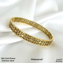 Load image into Gallery viewer, 18ct Gold Plated Stainless Steel Maltese Cross Bangle Baroque Collection