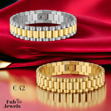 Load image into Gallery viewer, High Quality 18ct Gold Finish on Stainless Steel Mens Bracelet