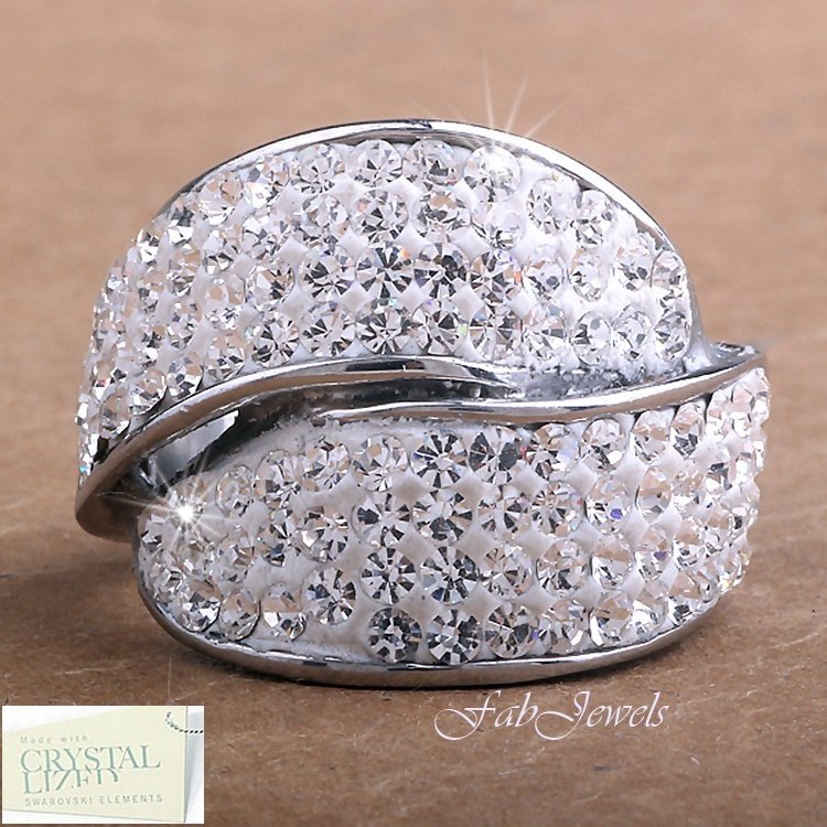High Quality Stylish Stainless Steel 316L Ring with Swarovski Crystals