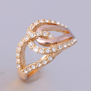 Yellow Gold Plated RING with Swarovski Crystals