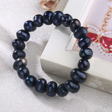 Load image into Gallery viewer, Beautiful Natural Freshwater Pearl Elasticated Bracelet.