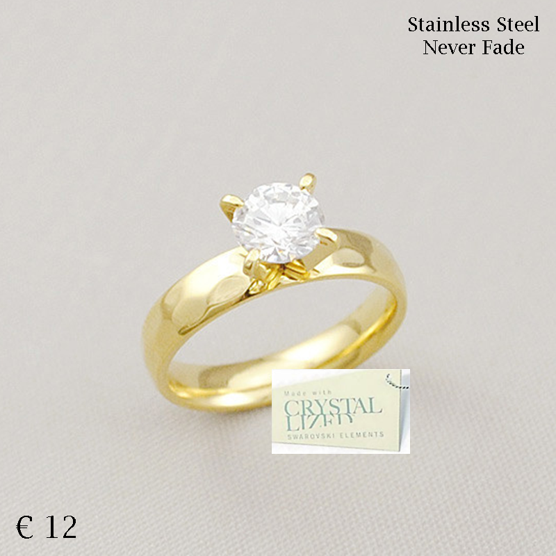 Gold ring with swarovski crystal deals