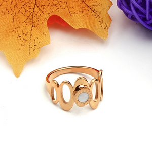 Stainless Steel Yellow Gold / Silver / Rose Gold Plated Ring Nicely Detailed with Mother of Pearl